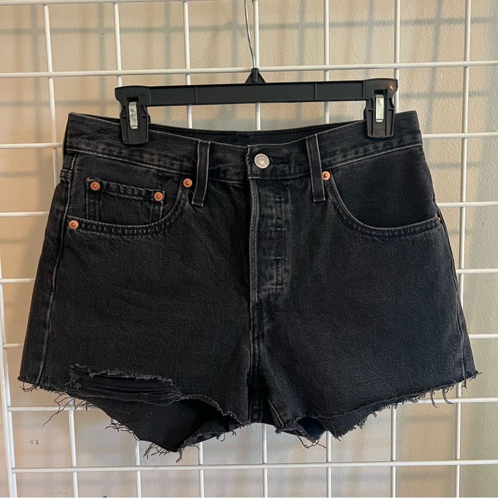 Levi’s 501 black denim jean short cut offs sz 27